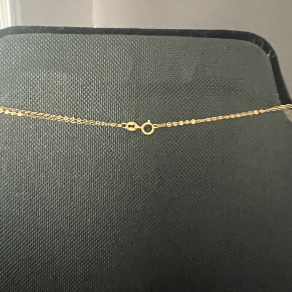 18k Gold Double Chain Interlock Charm Necklace - Picture 4 of 9